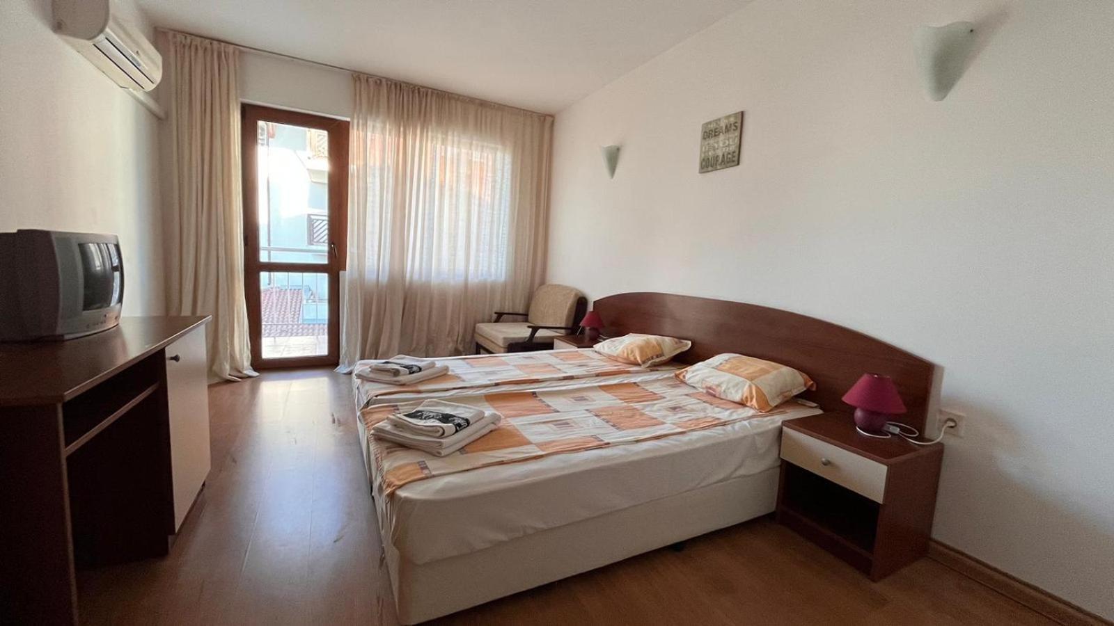 Family Hotel Primo Приморско Экстерьер фото